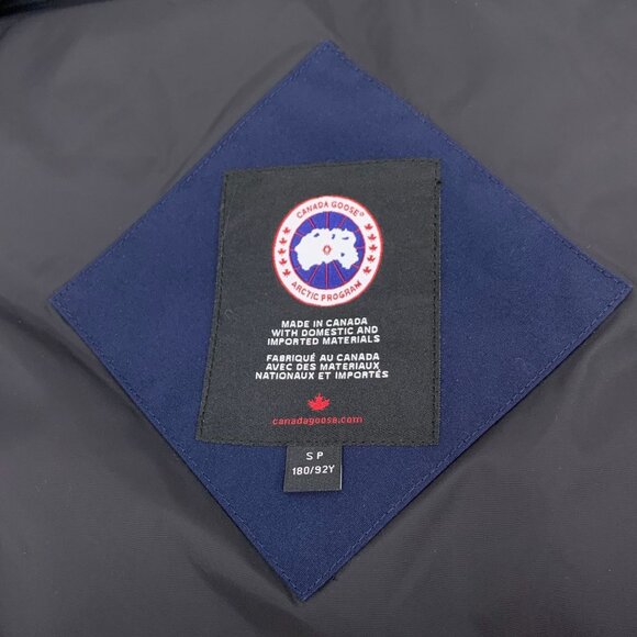 Canada Goose Arctic Program Navy Blue Down Puffer Vest Size S New With Tags - Picture 5 of 8